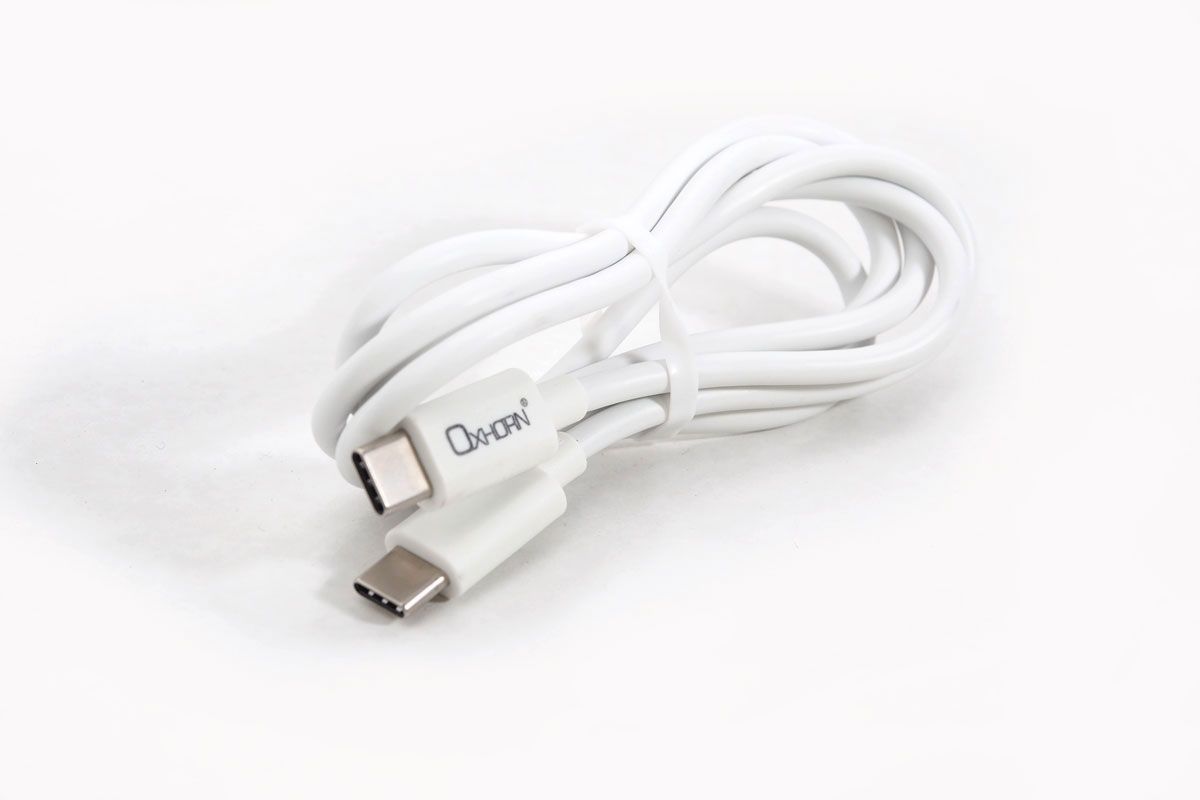 Compact Oxhorn 87W USB-C PD laptop charger with cable and stand