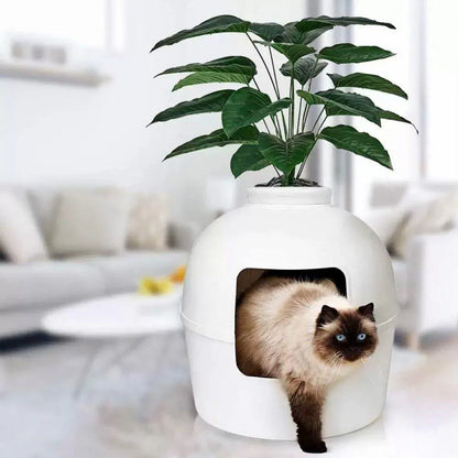 White plastic pet kennel with front opening and matching shovel