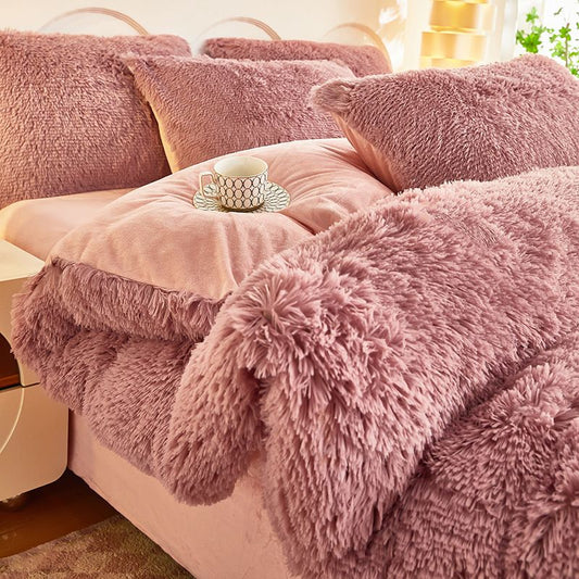 Dusty rose 4 piece bedding set with faux mink fur texture and matching pillowcases